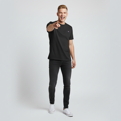 COAT OF ARMS CREW BLACK T SHIRT