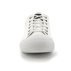 PC KICKS WHITE